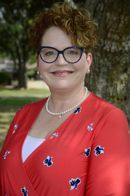 Dr. Amanda Elmore